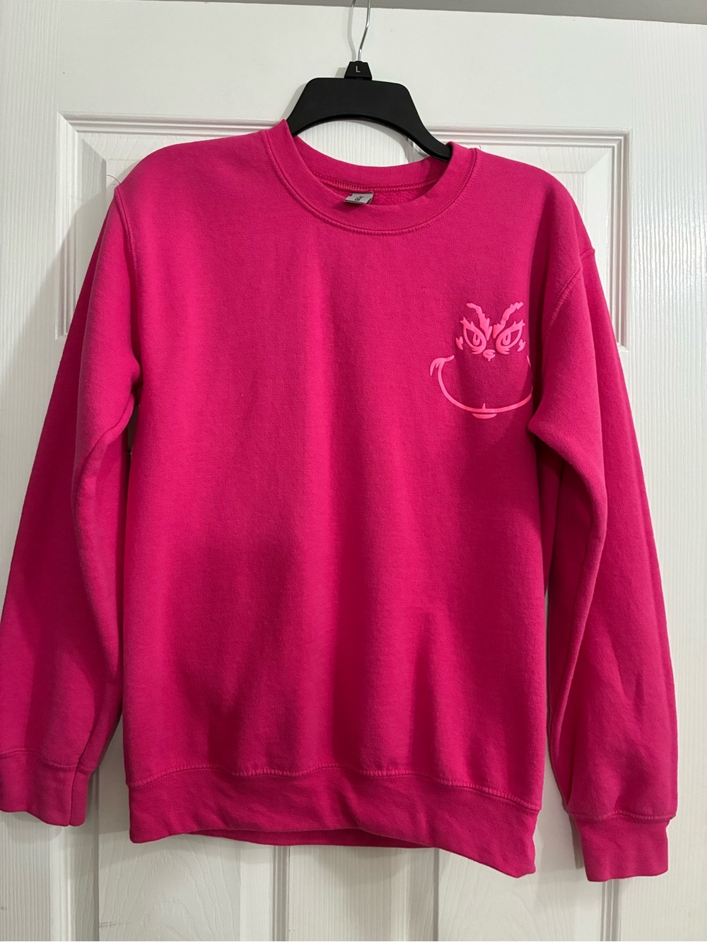 Gildan Women's Bright Hot Pink Grinch Crewneck Sweatshirt